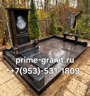 Комплекс из гранита дымовский