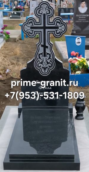 Фрезерованный крест из гранита